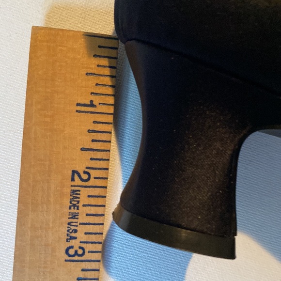 NWOT Unlisted Navy Blue Chunky Heel Shoes - Picture 7 of 7